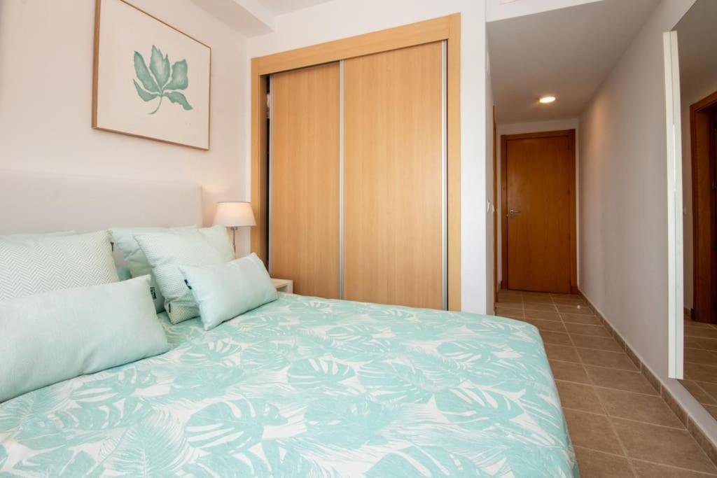 Apartamento Penthouse With Roof Terrace, Bbq, Pool- And Sea Views Buenas Noches Exterior foto