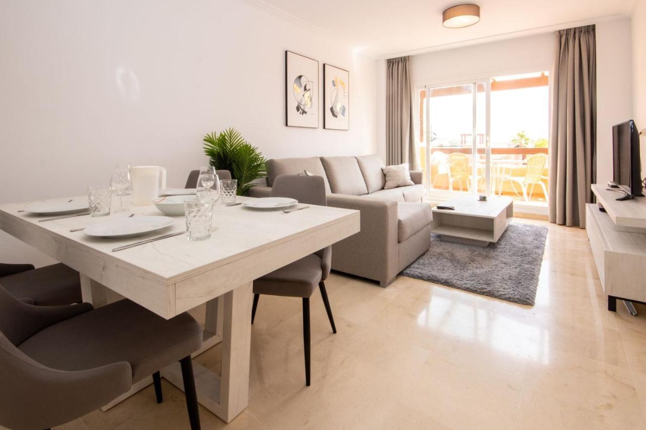 Apartamento Penthouse With Roof Terrace, Bbq, Pool- And Sea Views Buenas Noches Exterior foto